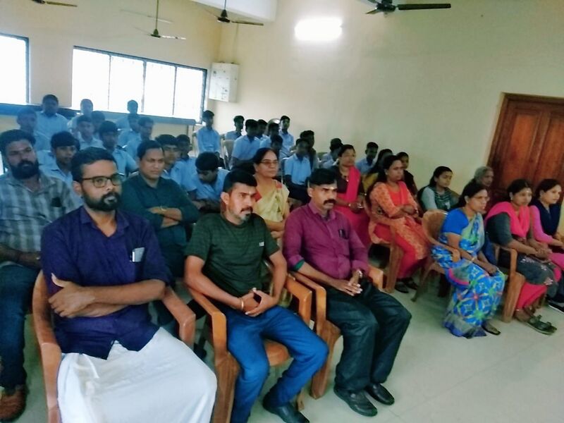 പ്രമാണം:21060-scot 232.jpg