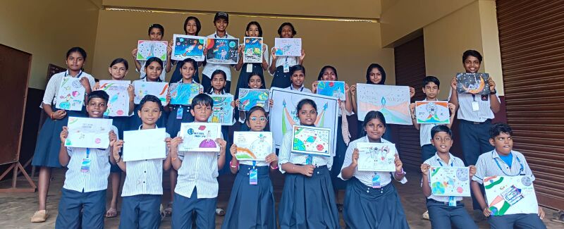 പ്രമാണം:23066-Moon day-Poster.jpg