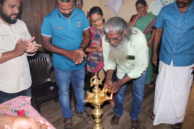 പ്രമാണം:26013 Theater Camp1.jpeg