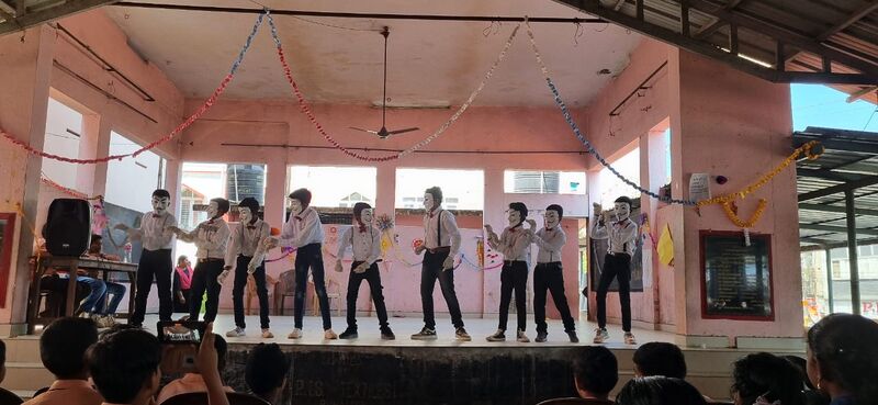 പ്രമാണം:40015 entevidhyalyum2.jpeg