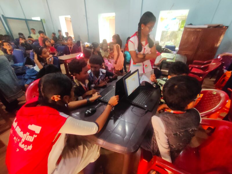 പ്രമാണം:41409 Linux tng1.jpg