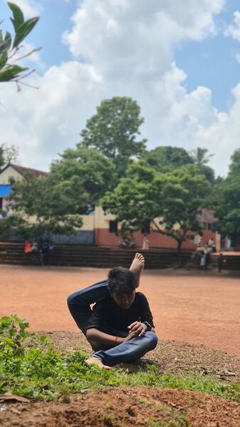 പ്രമാണം:42050 yogaday 6.jpg