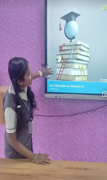 പ്രമാണം:43069 swday 1.jpg