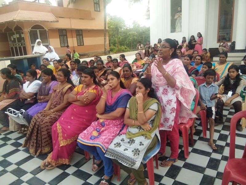 പ്രമാണം:44003 3333.jpg