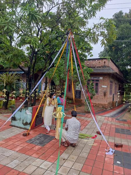 പ്രമാണം:Pravesanolsavam2021 2.jpg