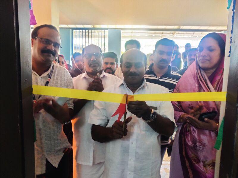 പ്രമാണം:15088 science lab inuguration 2025.jpg