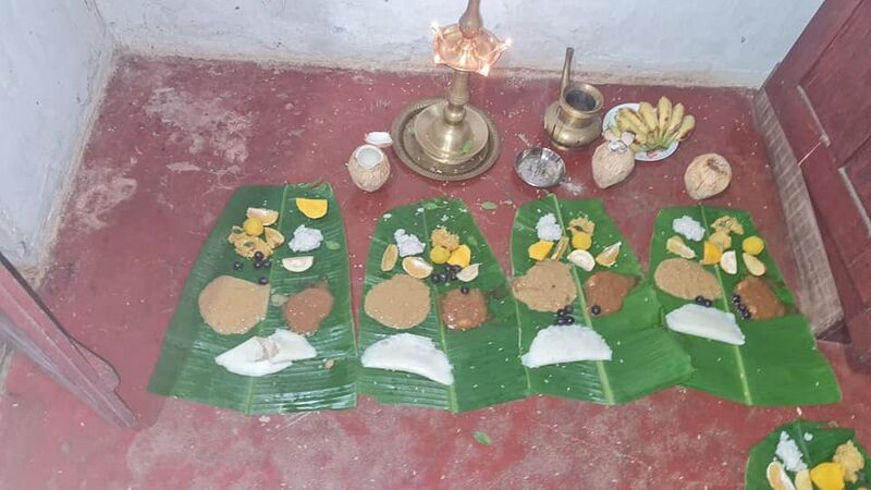 പ്രമാണം:16256 KARKKIDAKAM1.jpg