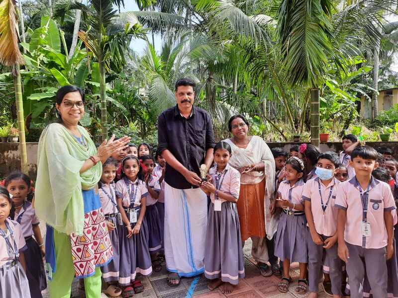 പ്രമാണം:18415 skipping competetion.jpg