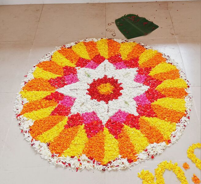 പ്രമാണം:19042 3 Pookkalam 2025.jpg