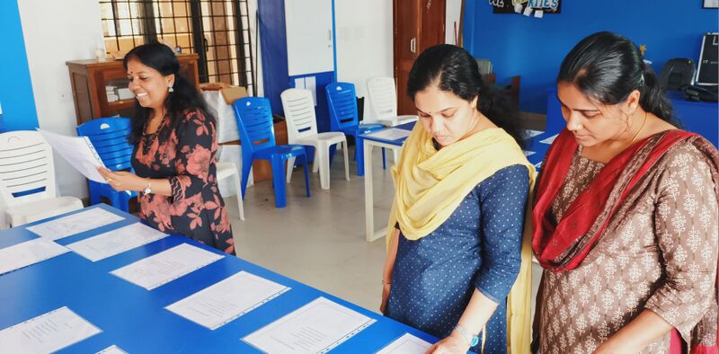 പ്രമാണം:19042 LK Camp 1.jpg