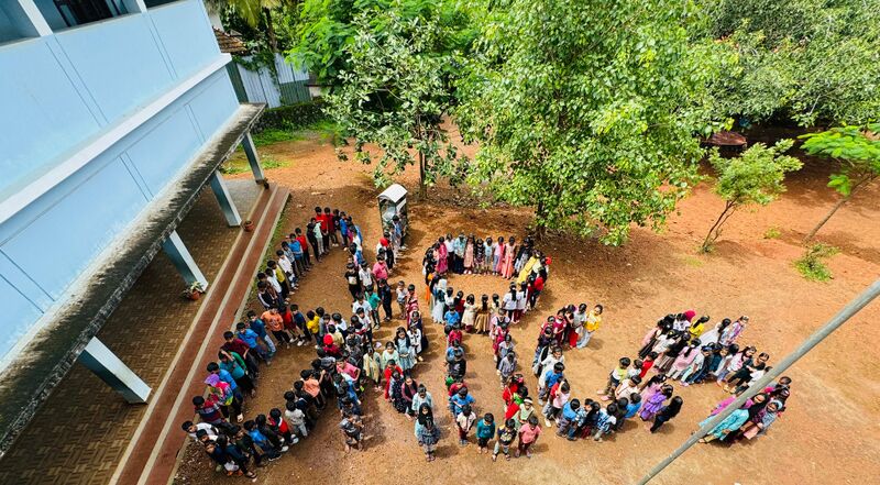 പ്രമാണം:19826no drugs.jpeg