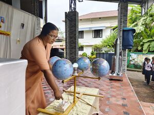 26342 election81.jpg