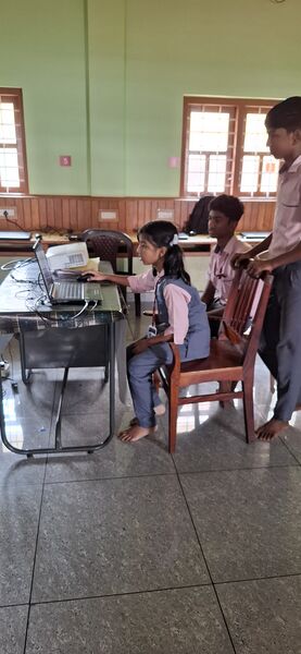 പ്രമാണം:28027 free software 4.jpg