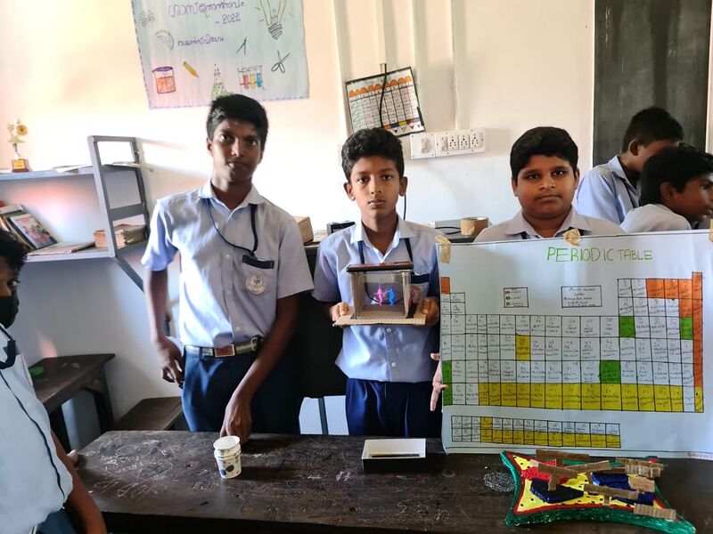 പ്രമാണം:33056 schoolfair 2022 5.jpeg