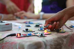 34017 TECHNOLOGY.jpg