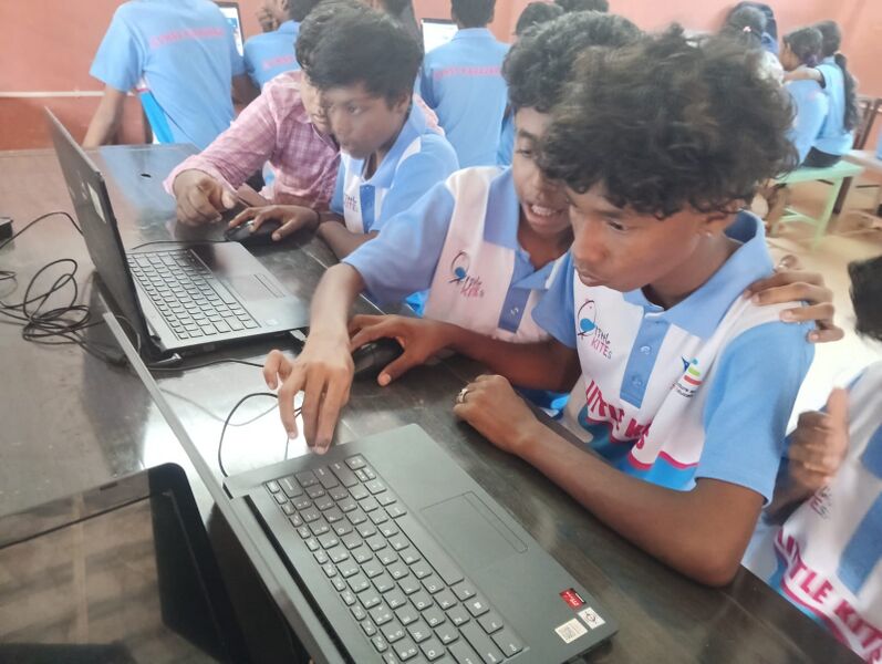 പ്രമാണം:42050one day camp3.jpg