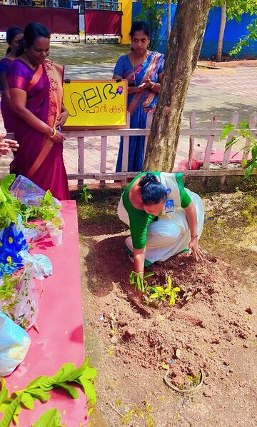 പ്രമാണം:Environmentday25-26.jpeg